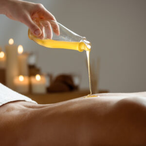 Aroma Oil Massage 60mins